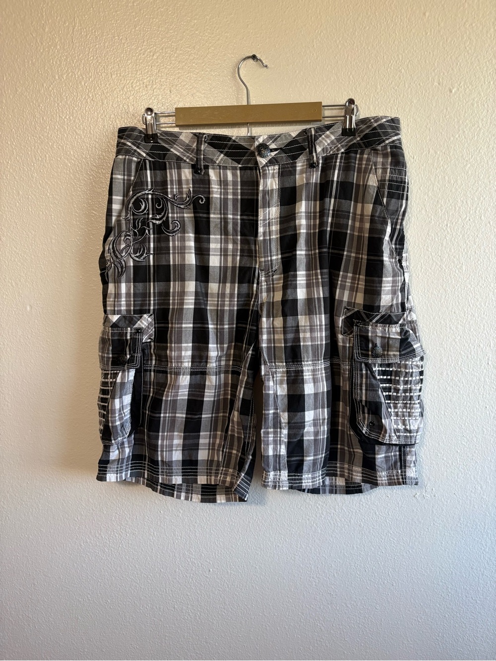 Vintage Roar Mens 36 Black White Plaid Cargo Baggy Shorts Grunge Punk Skate Goth